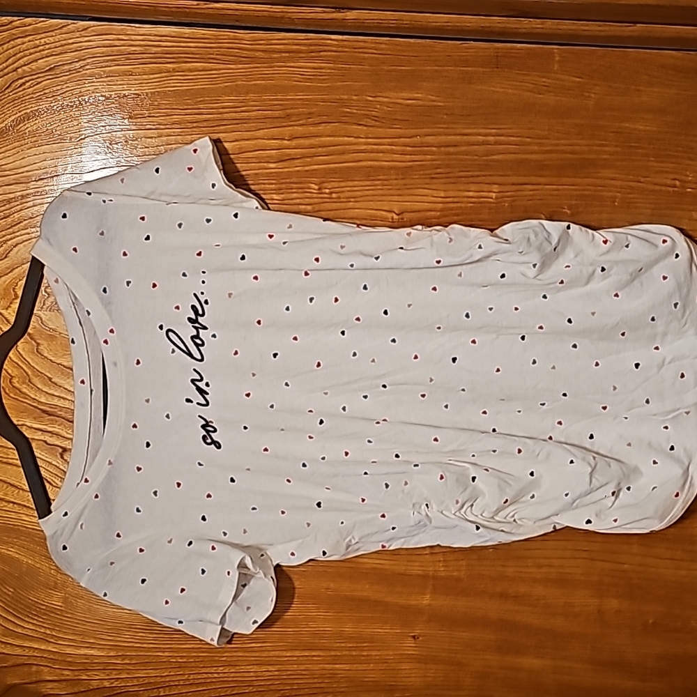 Motherhood maternity large tshirt